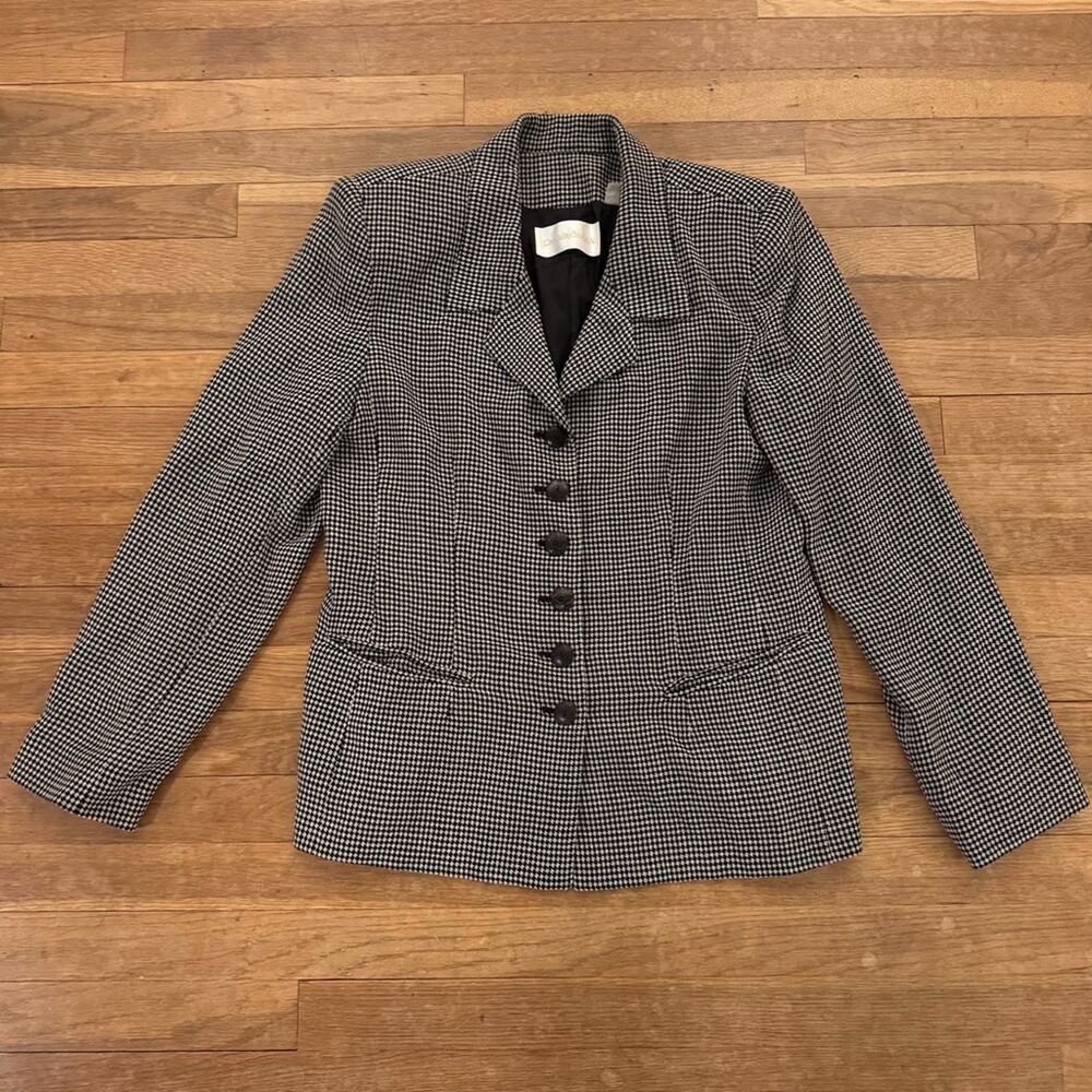 Dana Buchman 98% wool black white plaid six button blazer jacket size 10
b47